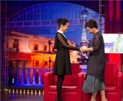  许晴首回应隐婚生女 显赫家世曝光家中多名外交官 许晴系天生公主命 