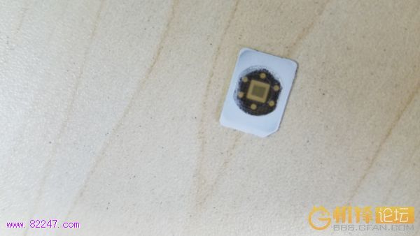 打磨好的 sim 卡