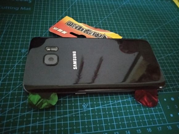 三星 s7/s7 edge 换电池图解