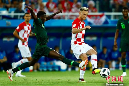 世界杯：乌龙又送点！尼日利亚 0：2 不敌克罗地亚
